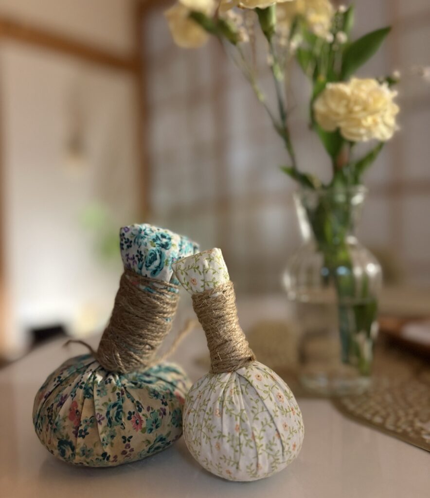 女性のためのハーブボールセラピー